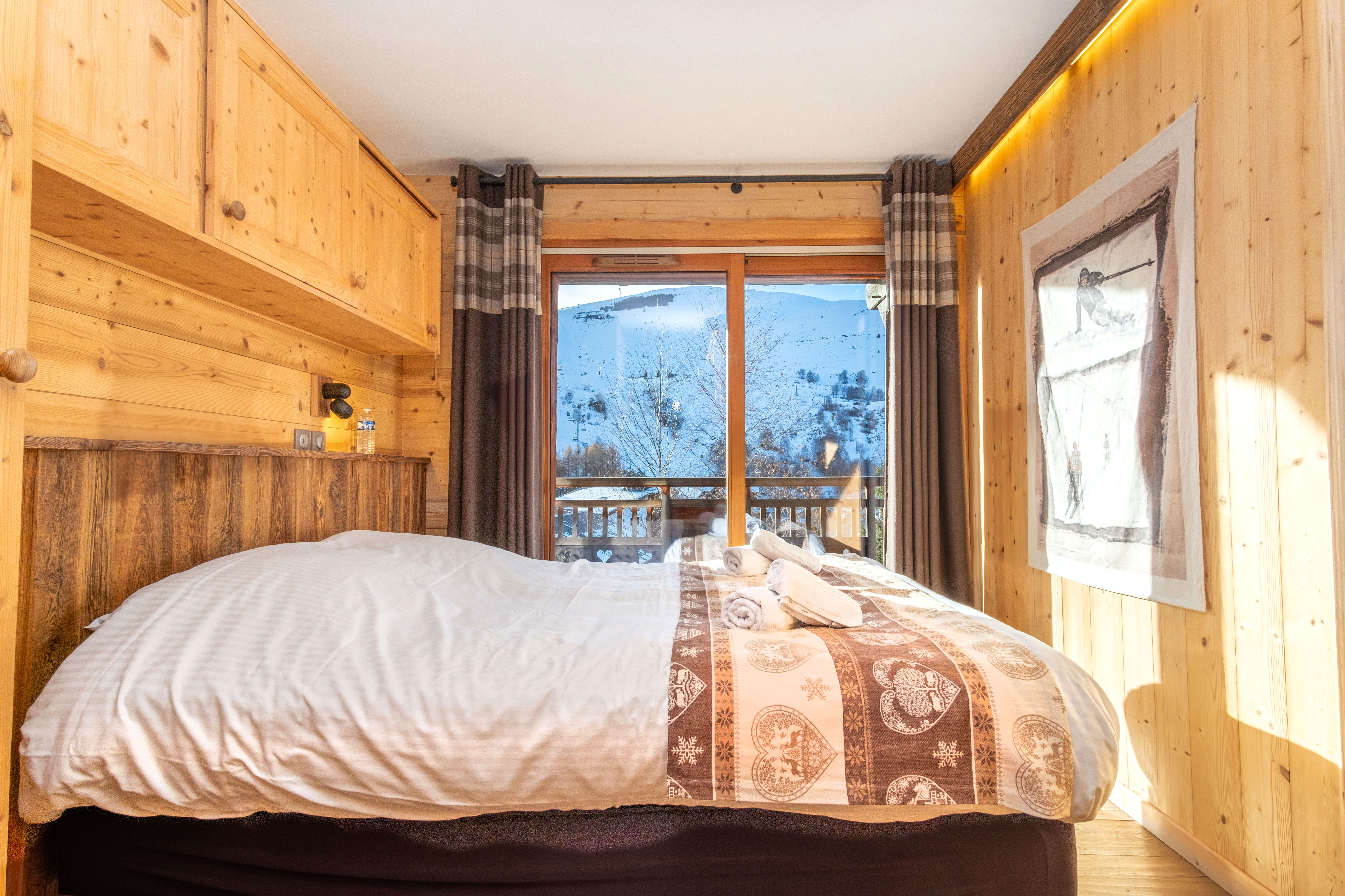 Chambre beige - Chalet Husky